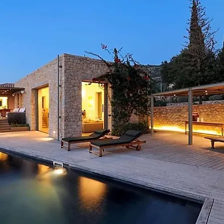 Sleeps 10 Pool Air Con Villa Kardhamili